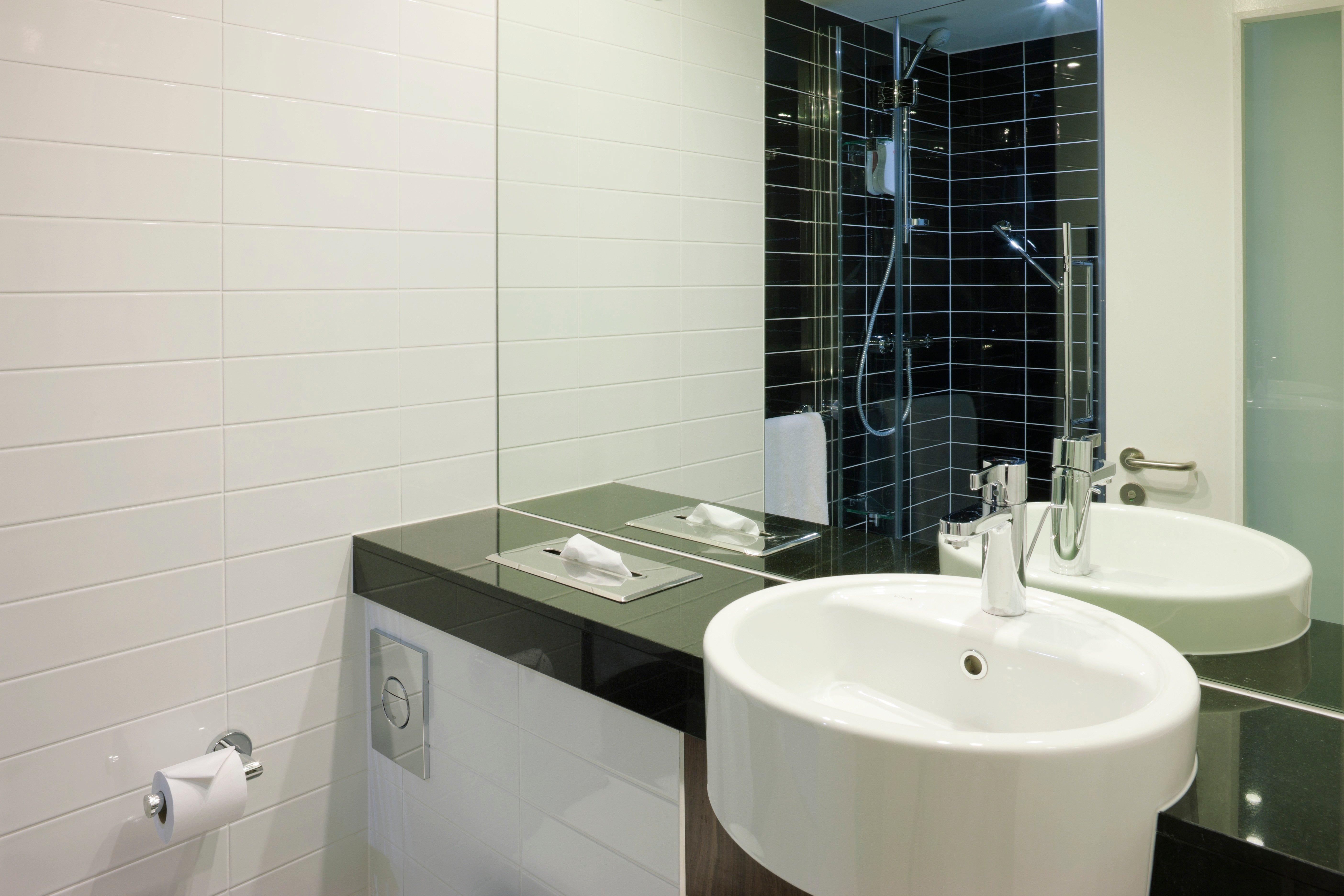 Holiday Inn Express Cambridge Duxford M11 Jct 10 By Ihg Εξωτερικό φωτογραφία