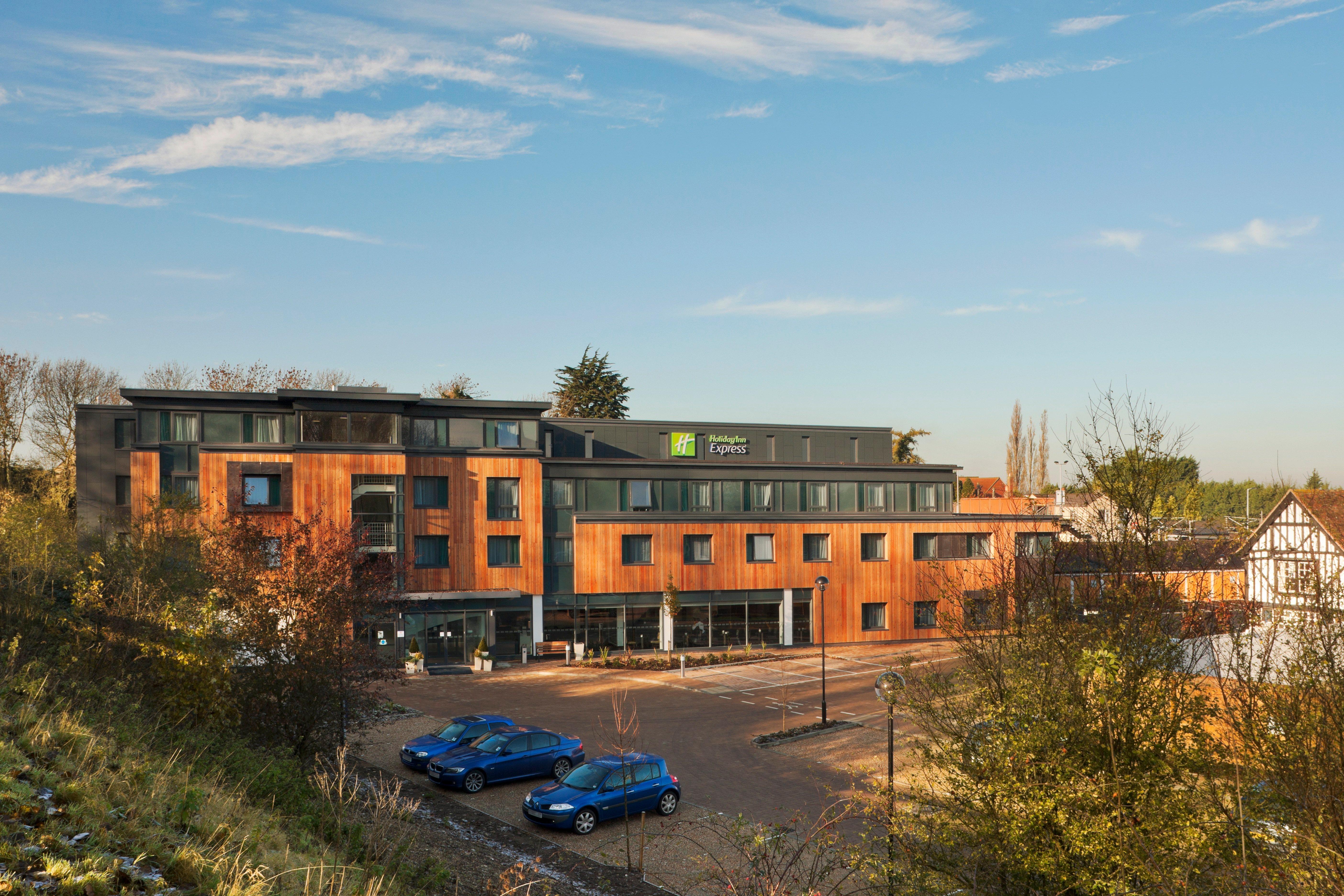 Holiday Inn Express Cambridge Duxford M11 Jct 10 By Ihg Εξωτερικό φωτογραφία
