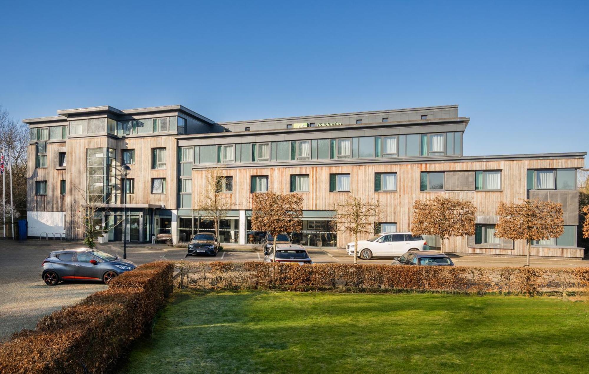 Holiday Inn Express Cambridge Duxford M11 Jct 10 By Ihg Εξωτερικό φωτογραφία